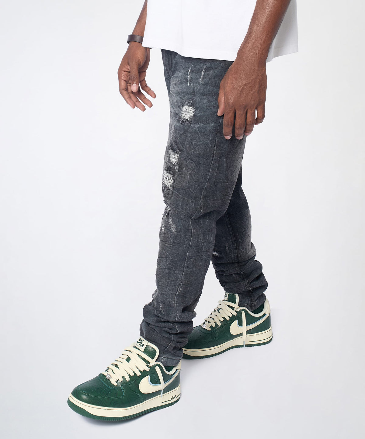 Crinkle Wash Distressed Skinny Jeans - Black | Reason Clothing Essential