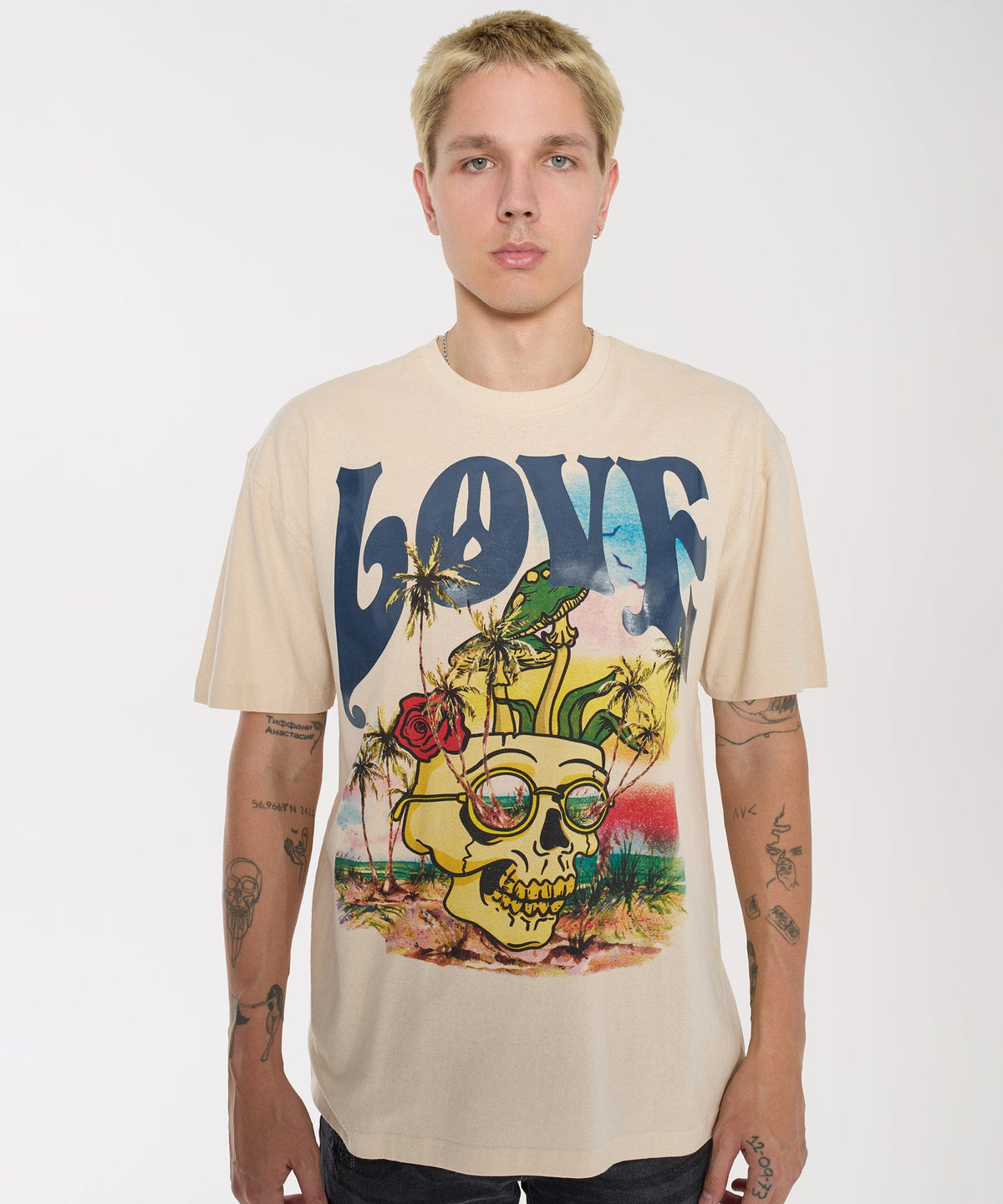 Love Hate Tee | Reason Clothing Value